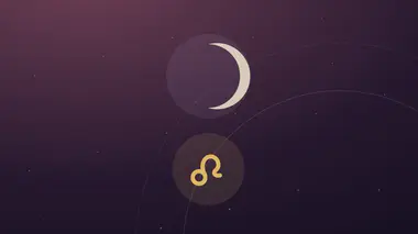 Fin croissant de lune au-dessus du glyphe doré du Lion